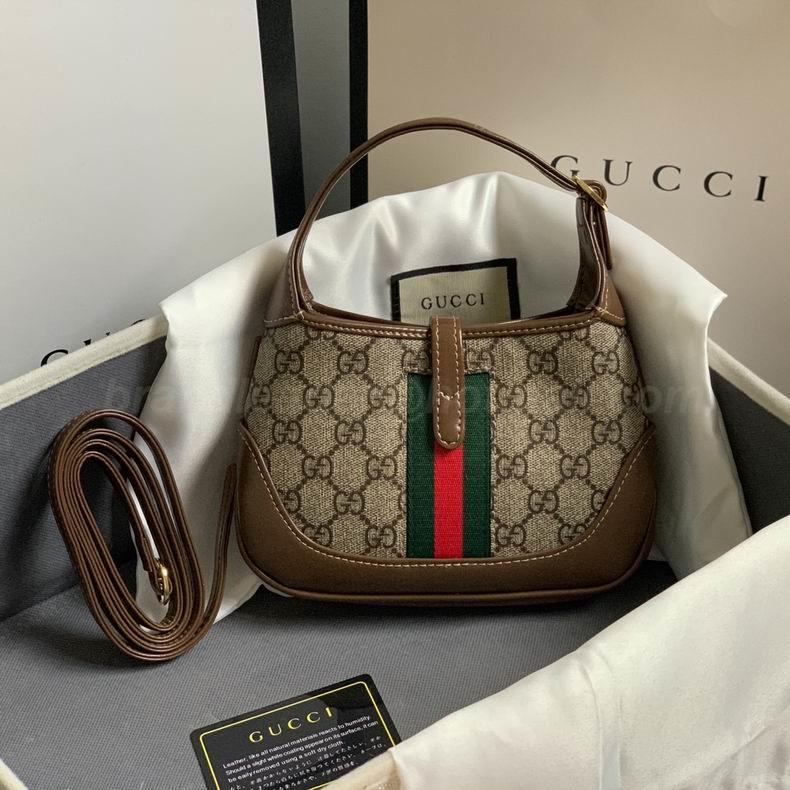 Gucci Handbags 126